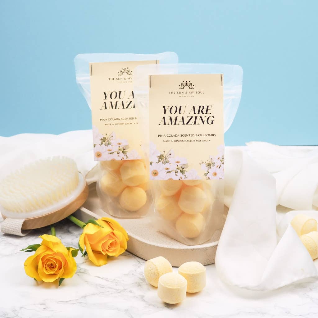 Amazing Pina Colada Mini Bath Bomb Gift⎜Bath Bomb Fizzer1