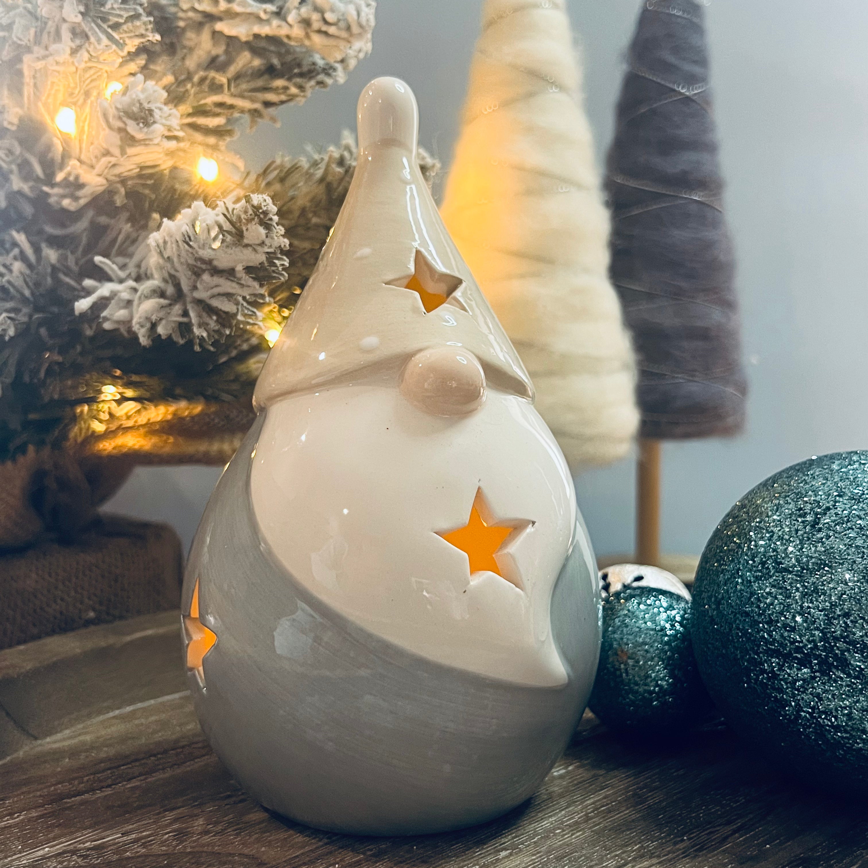 Ceramic T-Light Christmas Gonk