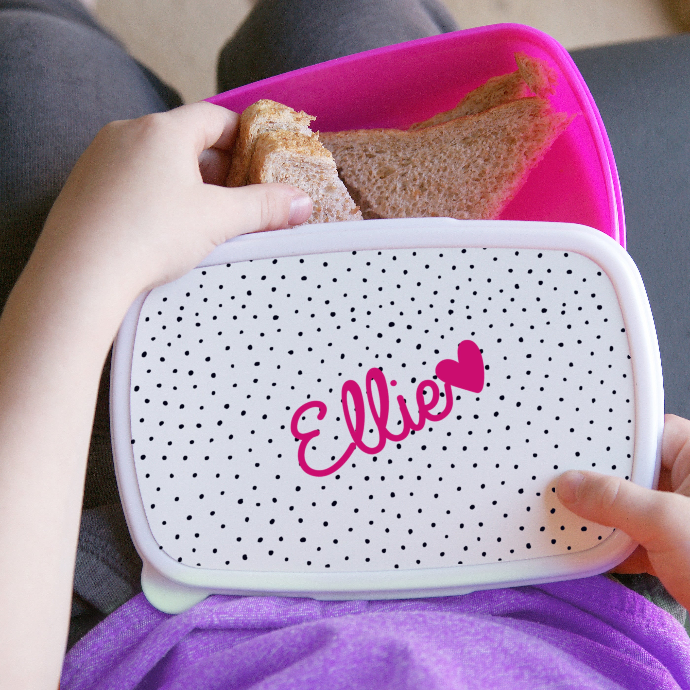 Personalised Pink Heart Lunch Box3